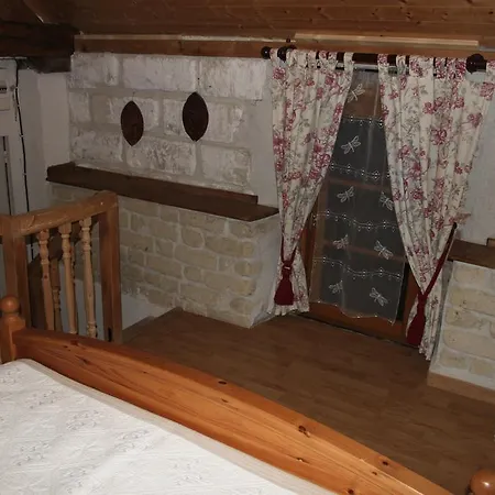 Les Rives De Champagne Pensionat 3*